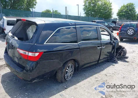 2013 Honda Odyssey Ex z USA, uszkodzony, nr VIN 5FNRL5H40DB025507